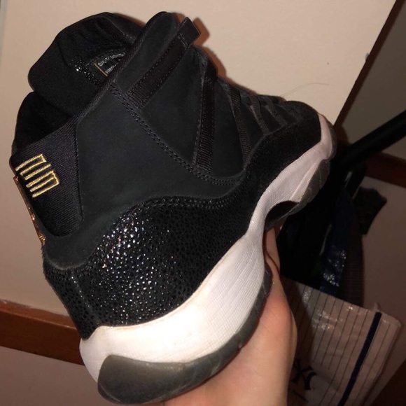 Jordan 11 Heiress - Picture 3 of 3